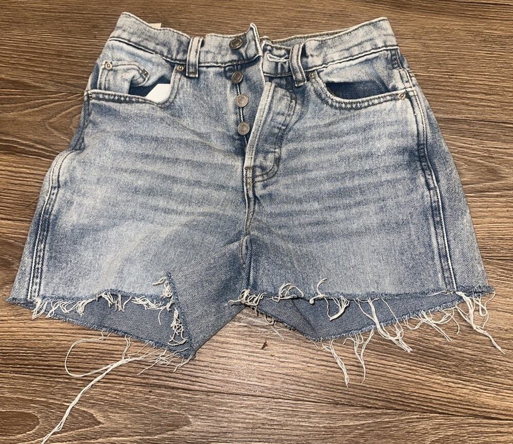 Pacsun Distressed Jean Shorts Women’s Size 23